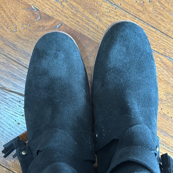 See By Chloe Studded Crosta Boots Women’s Black Suede Booties Gold Stud Size 7.5 - Picture 12 of 13